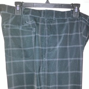 Nike Golf Pants 36X30 in Navy Plaid.